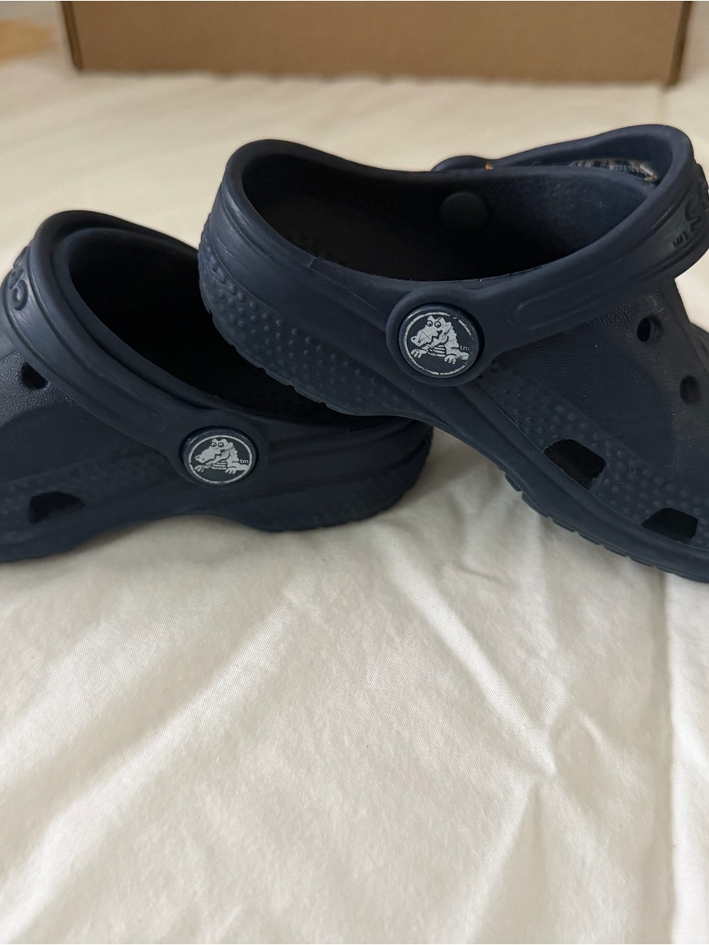 CROCS Kids Navy Blue Classic Clogs - Picture 5 of 7